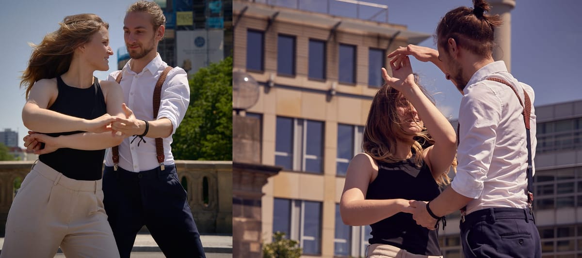 Ein Paar tanzt gemeinsam Standardtanz an einem sonnigen Sommertag